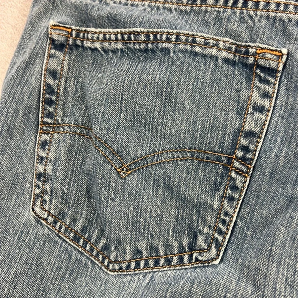 LEVI'S 559 Relaxed Straight Mens Jeans 38x34 Blue Medium Wash Denim Classic